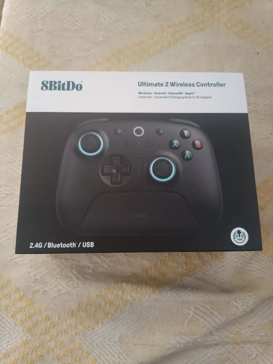 Controle 8bitdo Ultimate 2 Sem fio - com dock de carregamento