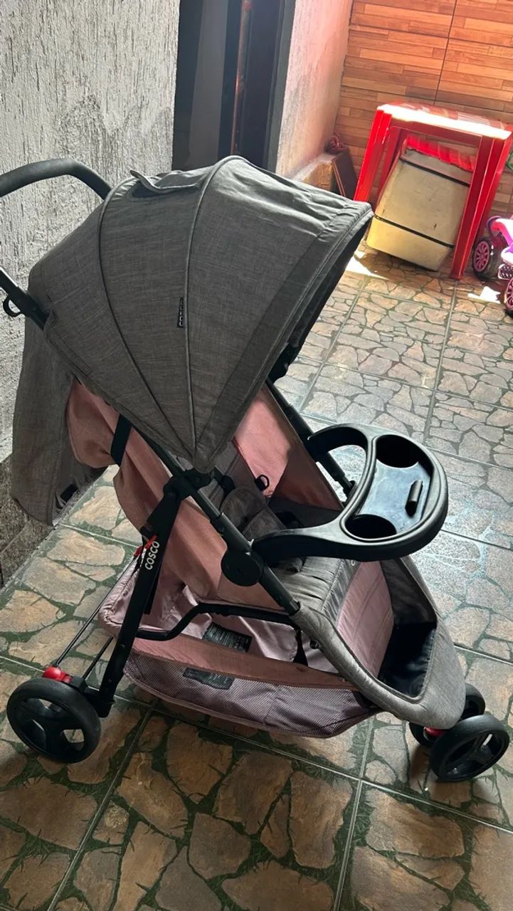 Carrinho de bebê com bebê conforto cosco - Foto 3
