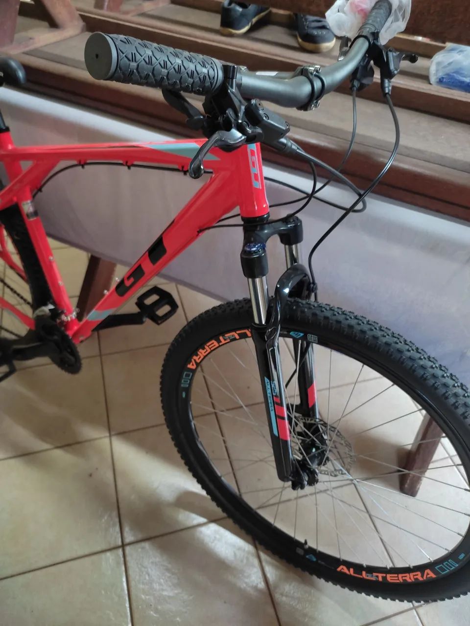 Bicicleta Gt importada  - Foto 3