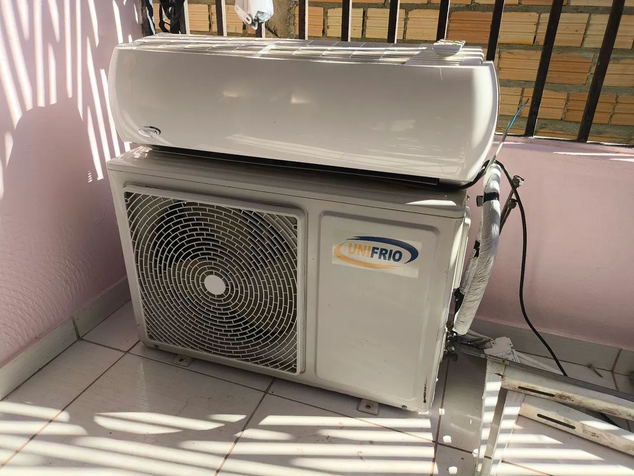 Central de ar 12 mil BTUs única dona completa  - Foto 2