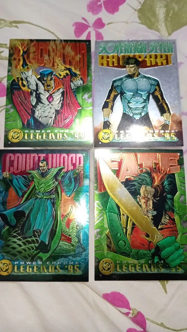 Lote com 4x Cards da DC 1995 todos metálicos
