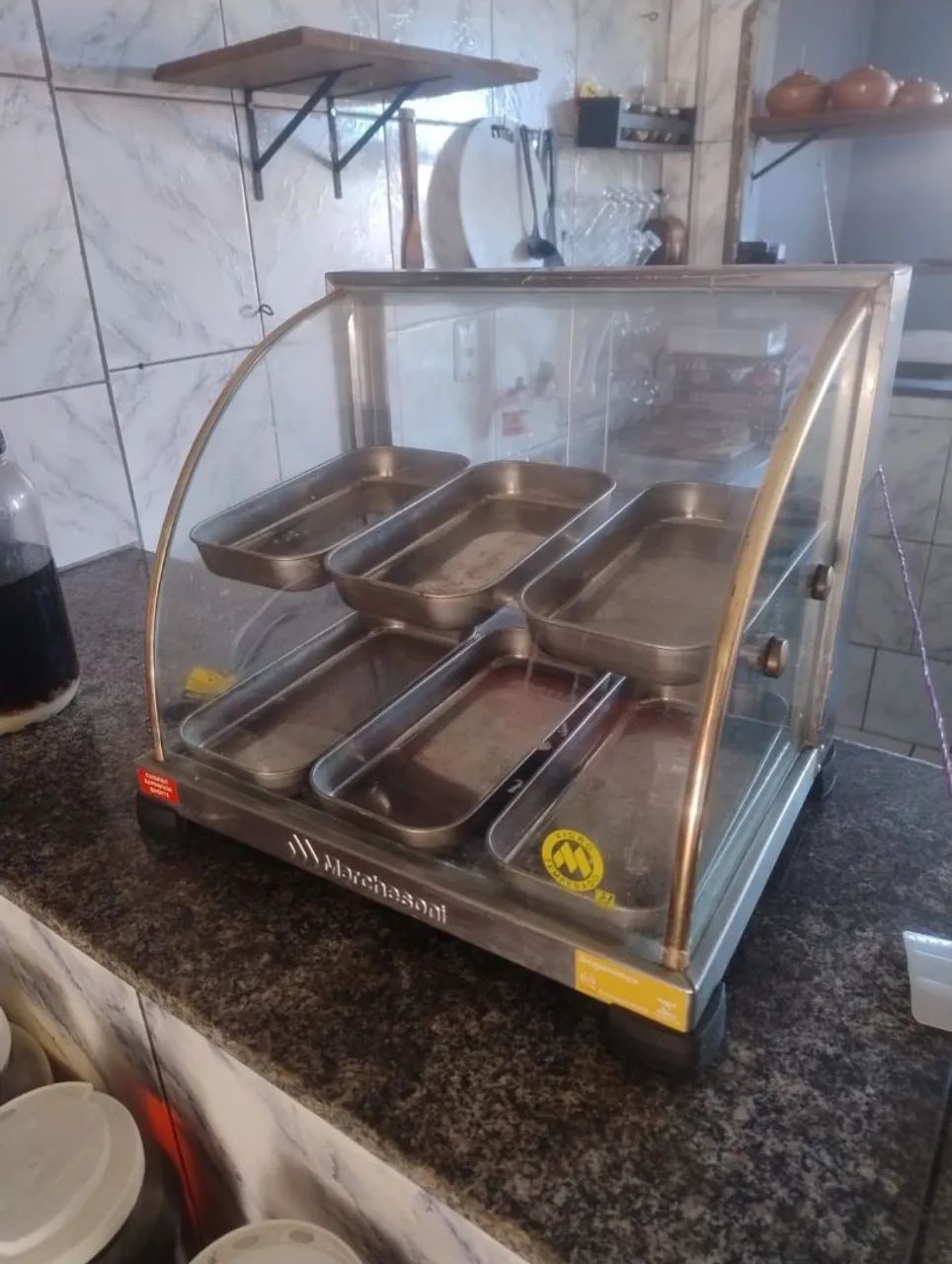 Vende_se estufa e sanduicheira com chapa