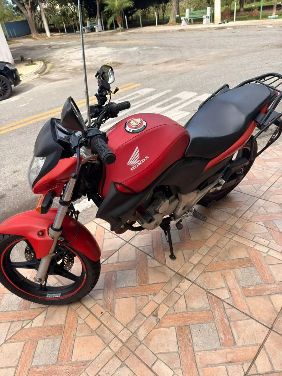 Cb 300 em bom estado  - Foto 2