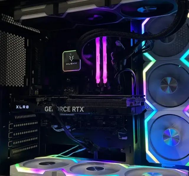 RYZEN 9 7900 + RTX 4060 TI - Foto 2