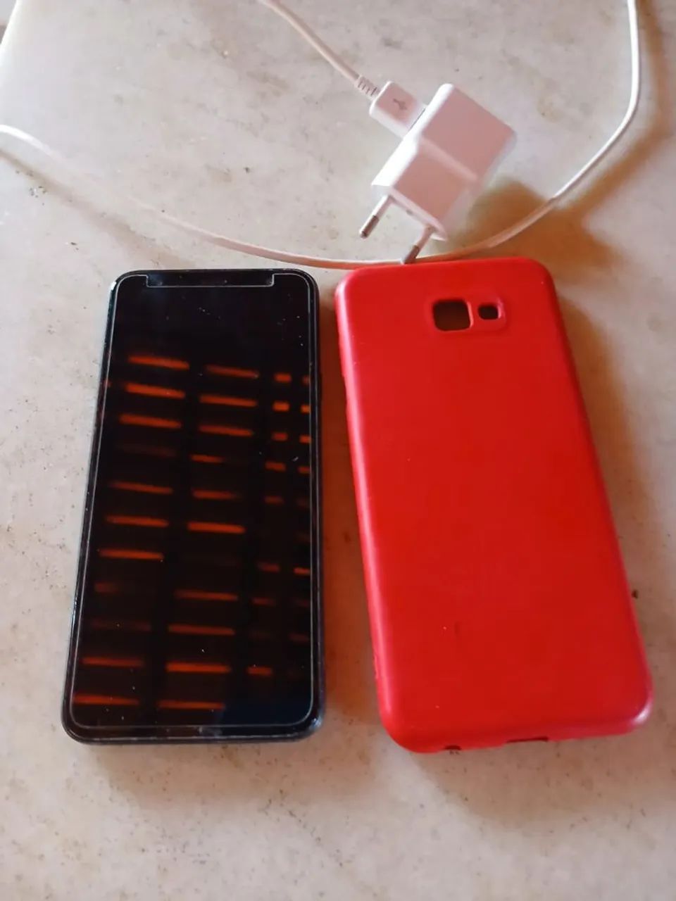 Celular Samsung Galaxy j4 core  - Foto 2