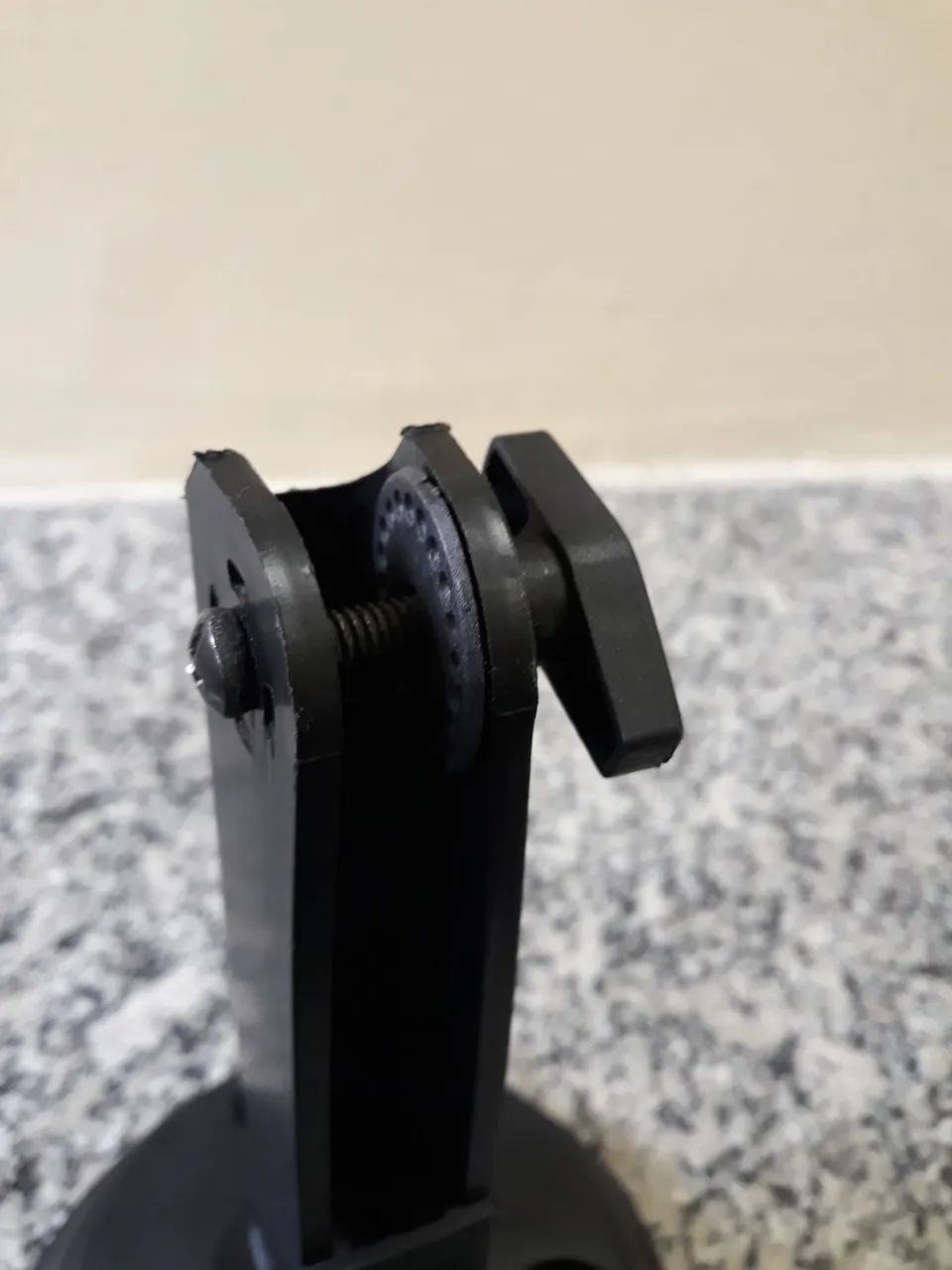 Suporte para ventilador delta - Foto 2