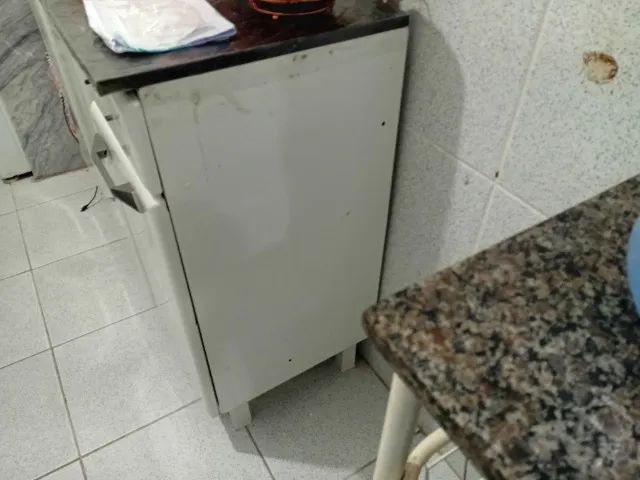 Vendo bancada semi nova - Foto 3