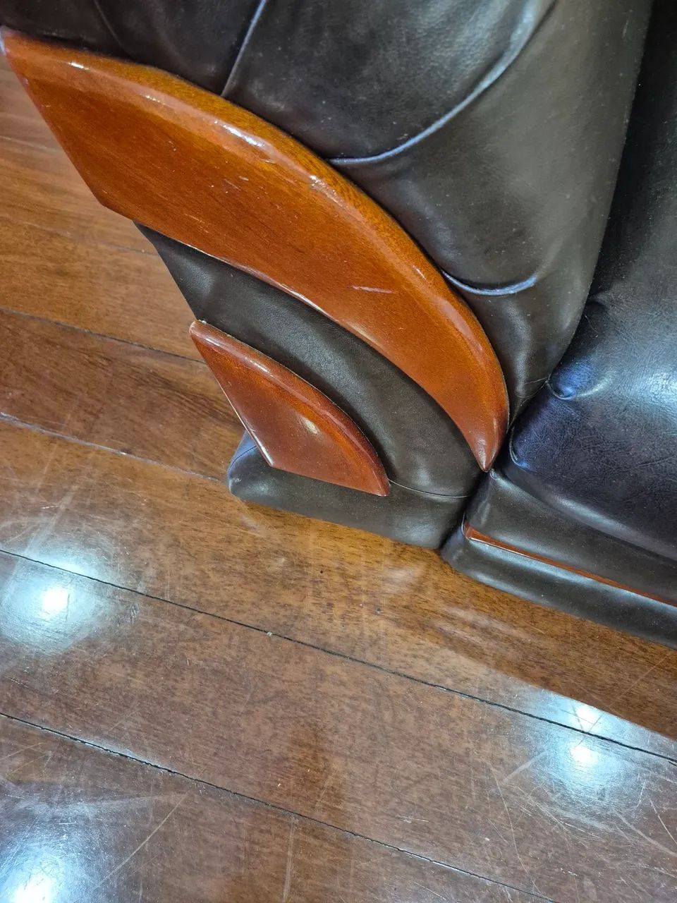 CONJUNTO DE SOFÁ COM MESA DE ESTAR - Foto 5