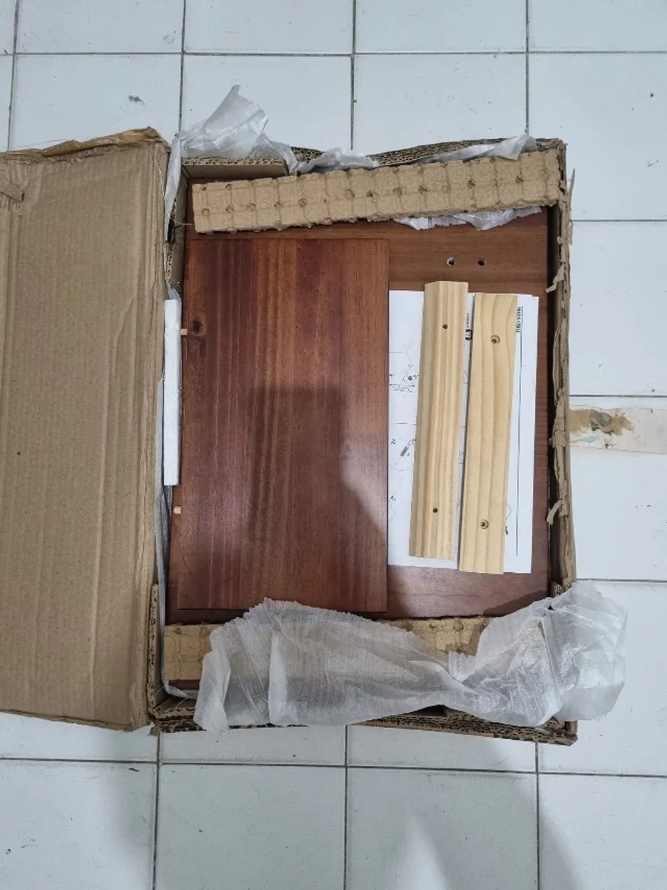 Mesa de Cabeceira Pauta em Madeira Tok Stok - Foto 3
