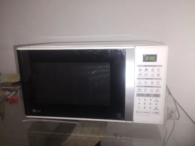 Micro-ondas LG Solo 30 Litros Branco