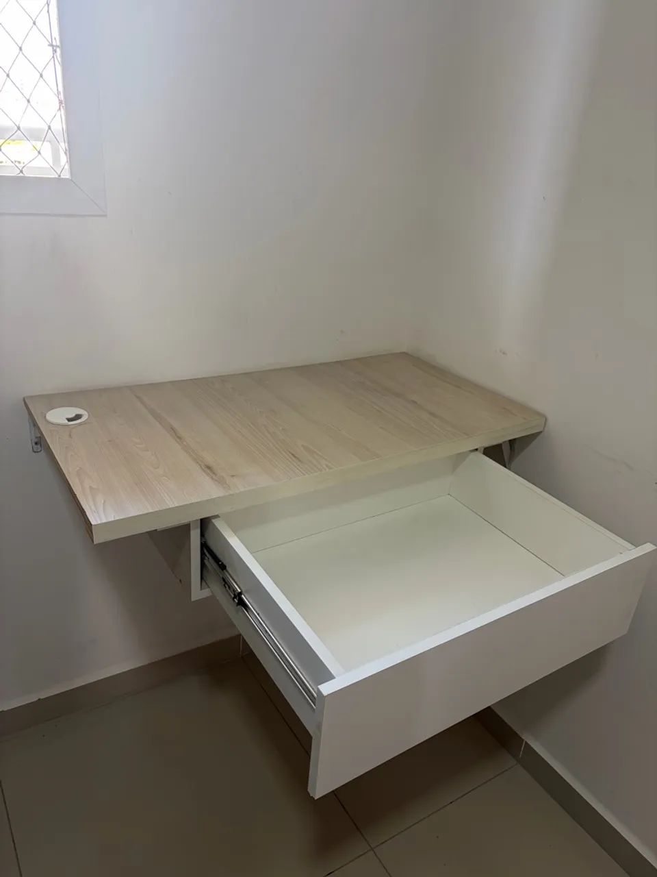 Escrivaninha para Home Office com gaveta  - Foto 2