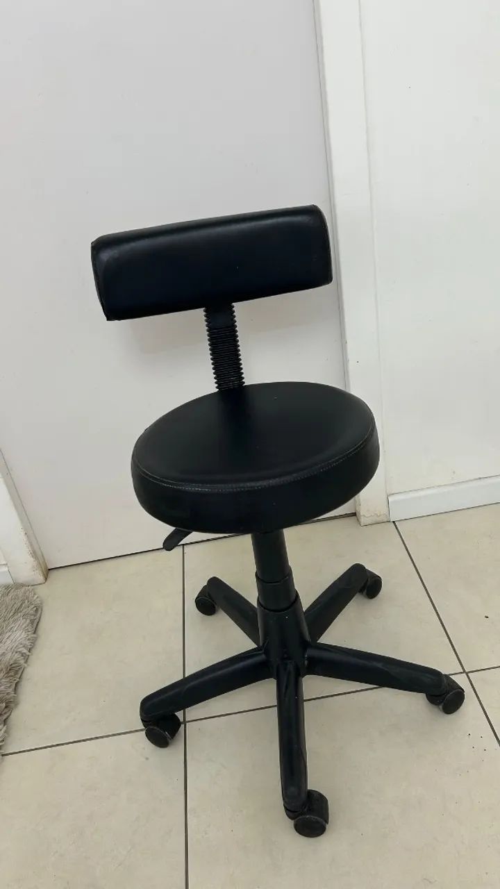 Mocho giratório com encosto  - Foto 3