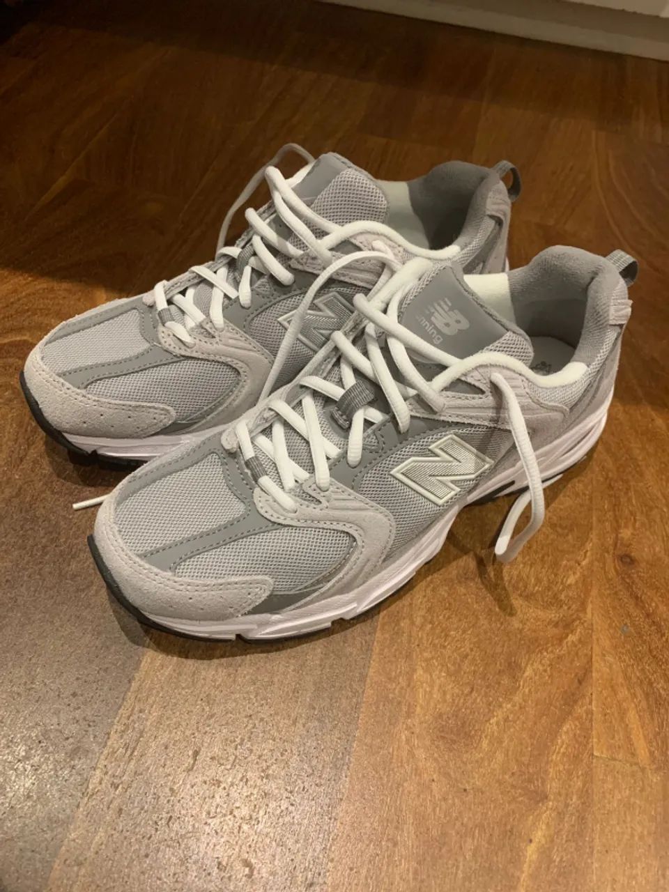 Tênis New Balance 530