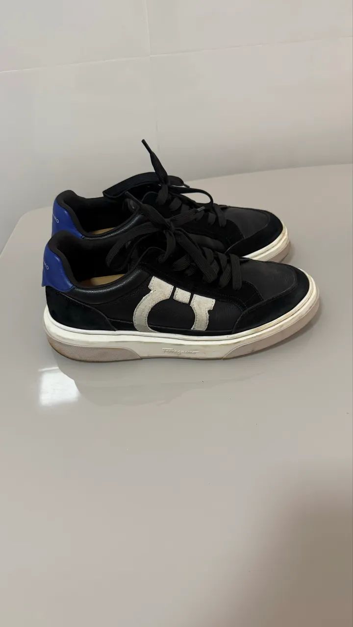Tenis Ferragamo 39