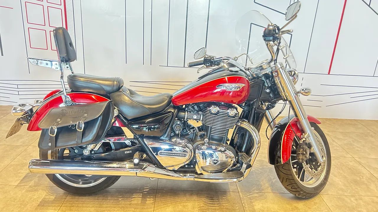 TRIUMPH TRUNDERBIRD  COMMANDER 1700