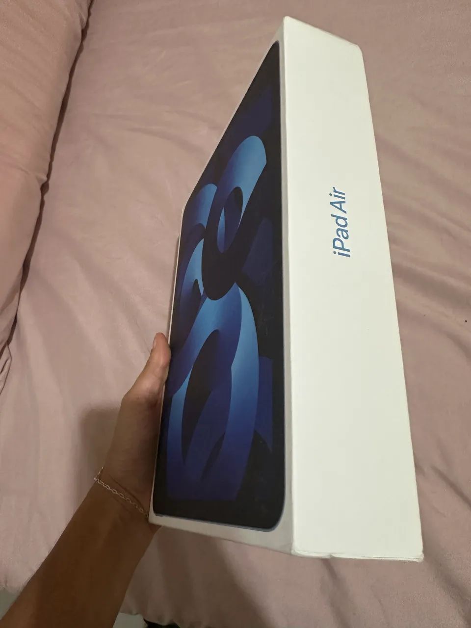 iPad Air 5, 64GB + CANETA APPLE PENCIL ORIGINAL - Tablets e E