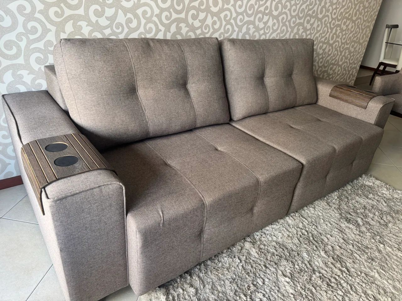 Sofá  de alto padrão com chaise  - semi novo de Linho importado  - Foto 2