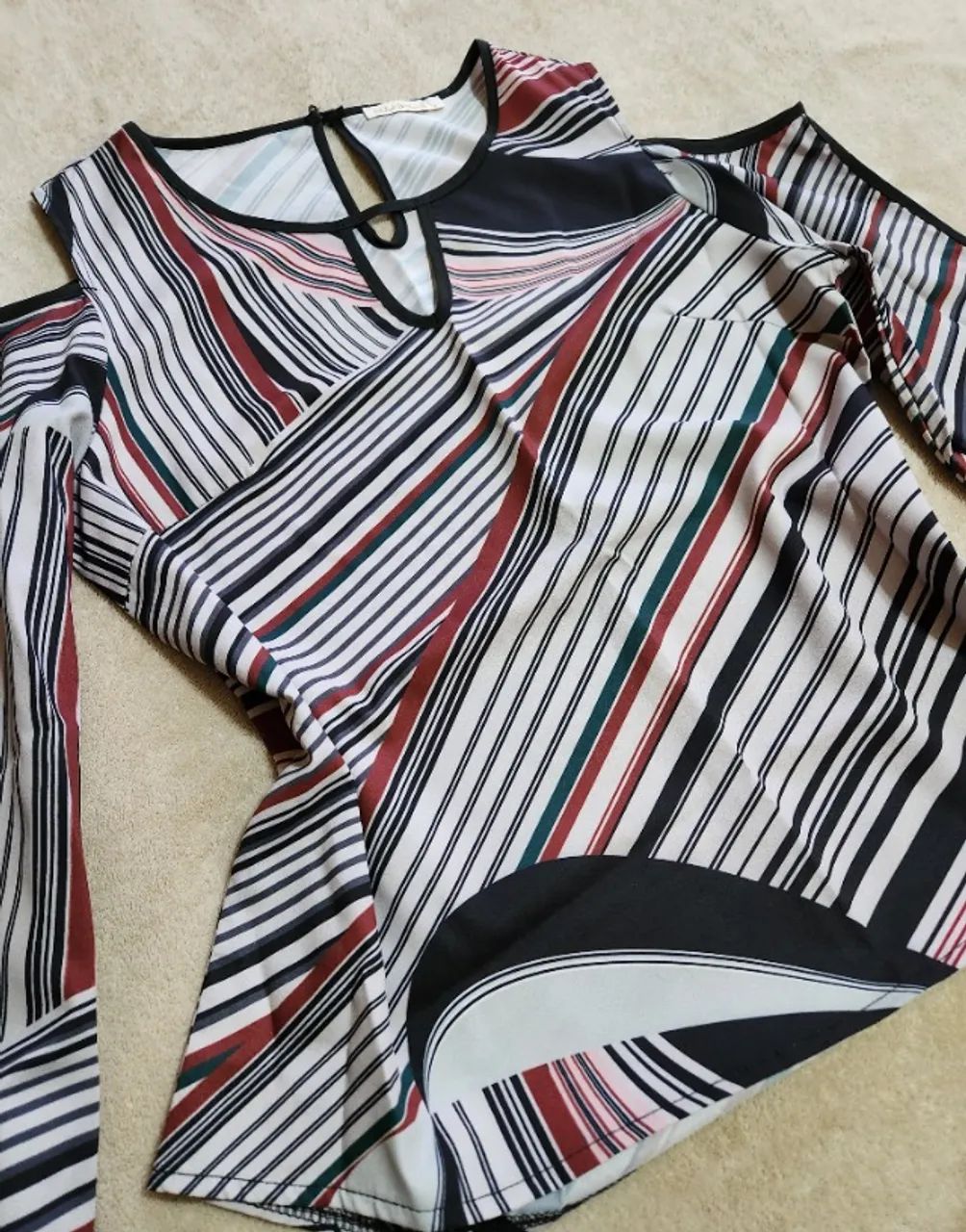 Blusinha estampada M nova - Foto 4