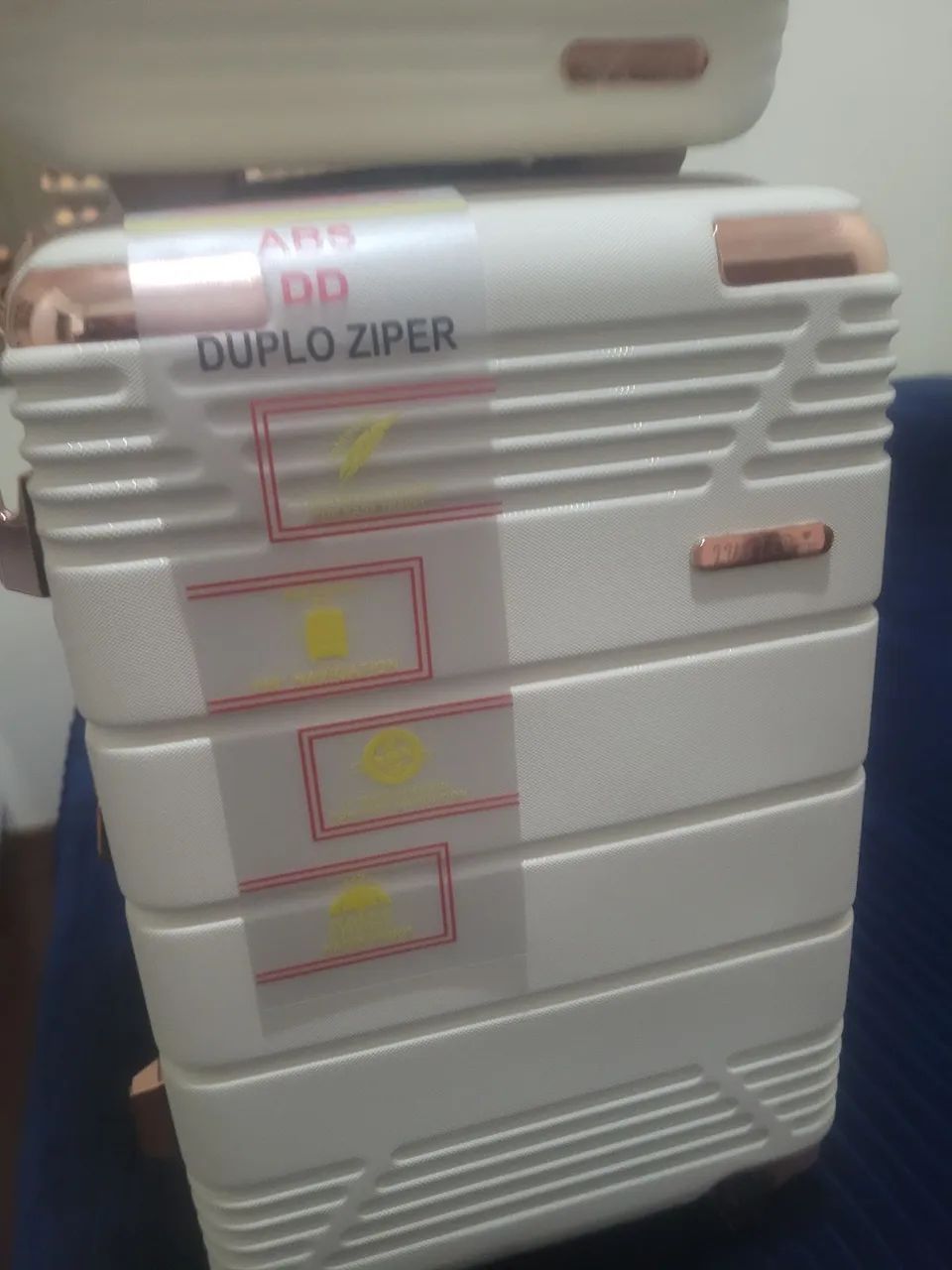 Mala e necesser 