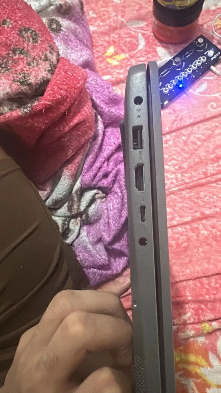 Notebook Lenovo i5 - Foto 4