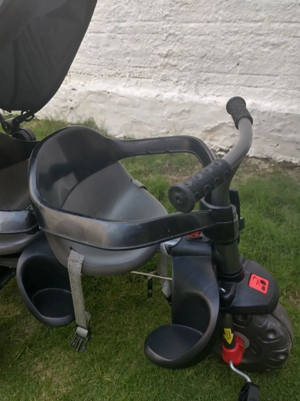 Carrinho Duplo triciclo Gemeos - Foto 2