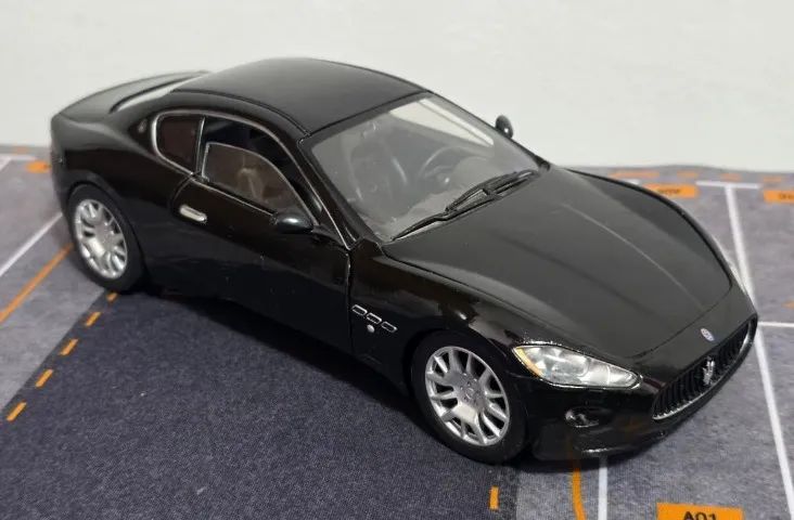 '08 Maserati GranTurismo 1:24 - Motor Max