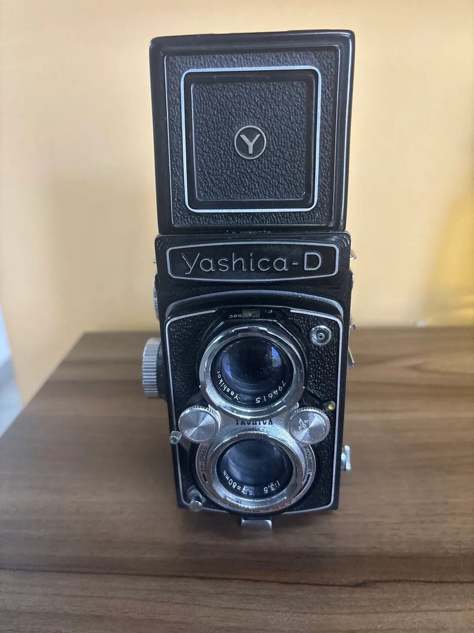 Yashica D nunca usada