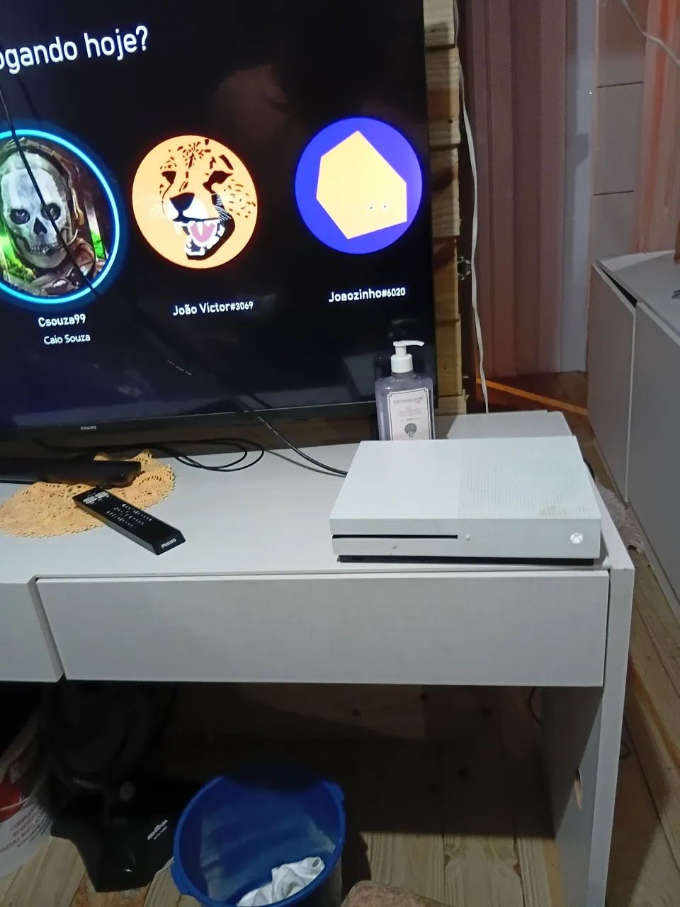 ? Xbox One Barato para Jogar - Acompanha Cabos e Controle<br> - Foto 2