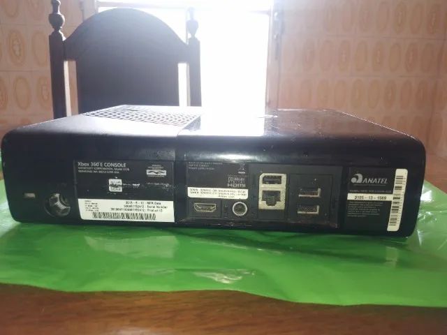 Xbox 360 (COM DEFEITO) - Foto 2