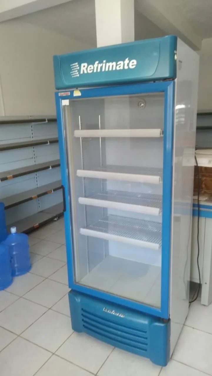 Vendo geladeira para comércio 