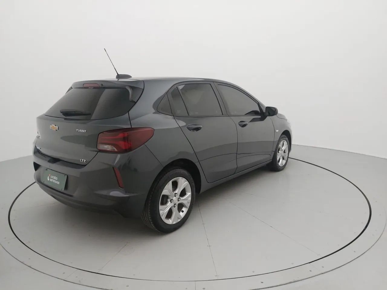 Chevrolet Onix Plus LTZ 1.0 12V TB Flex Aut. 4P, foto 5 de 18