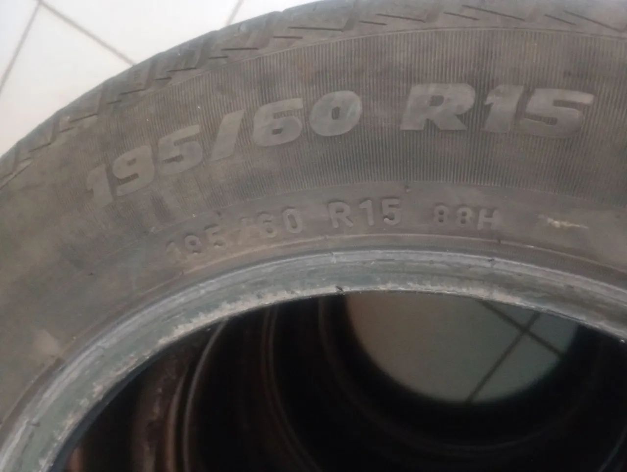 4 pneus 195/6015 - Foto 2
