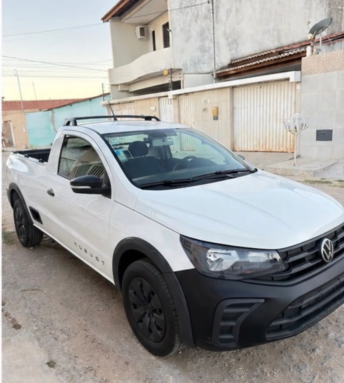 Volkswagen Saveiro Saveiro Robust 1.6 Total Flex 16V 2024