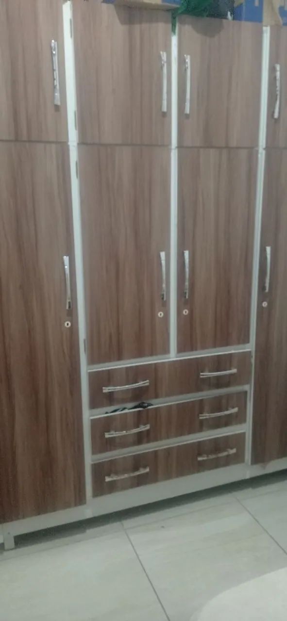 Guarda roupa casal