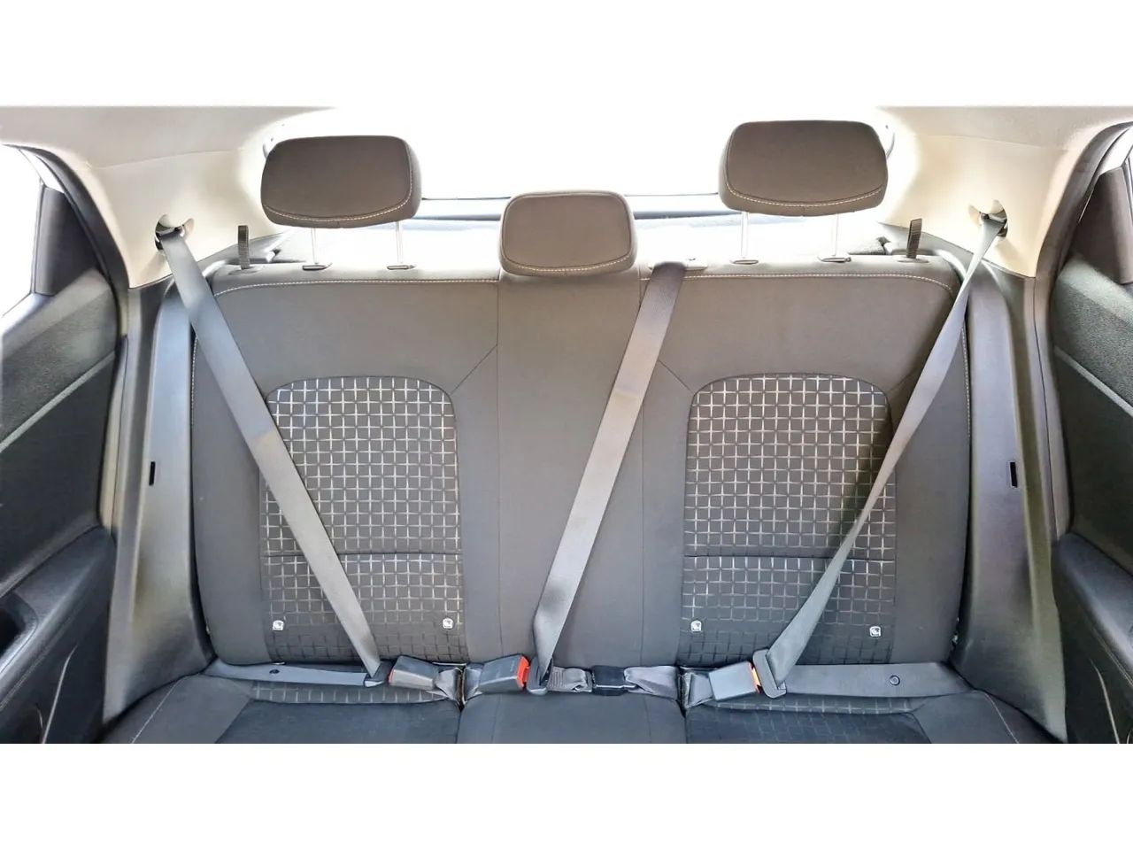 Hyundai HB20 Comfort Plus 1.0 Flex 12V Mec., foto 10 de 13