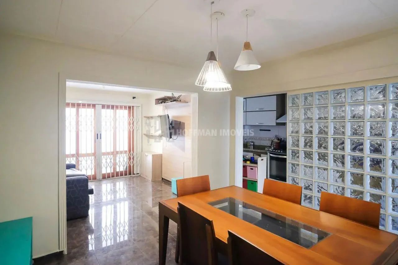 Casa térrea com 4 dormitórios à Venda, 194 m² - Olímpico