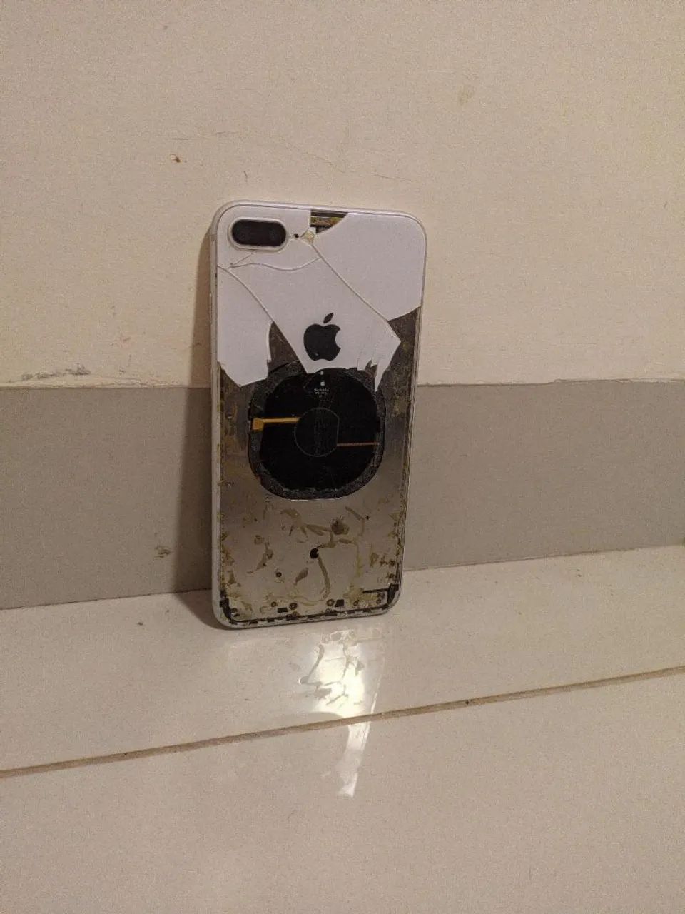 iPhone 8 plus travado na tela da maça  - Foto 3