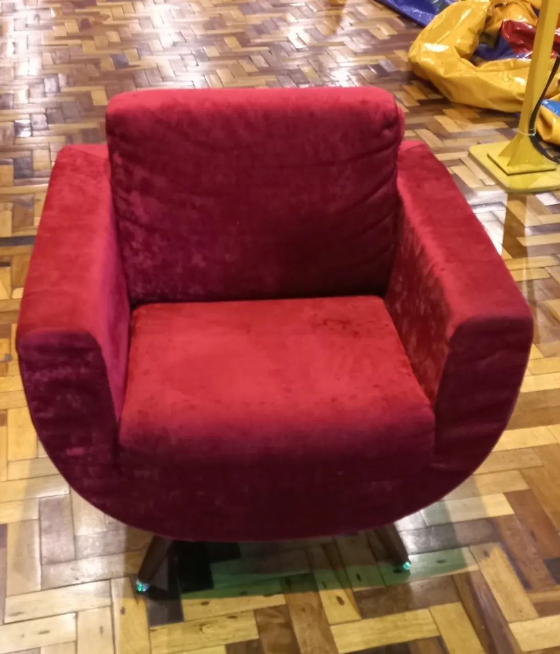 Poltrona para sala - Foto 2
