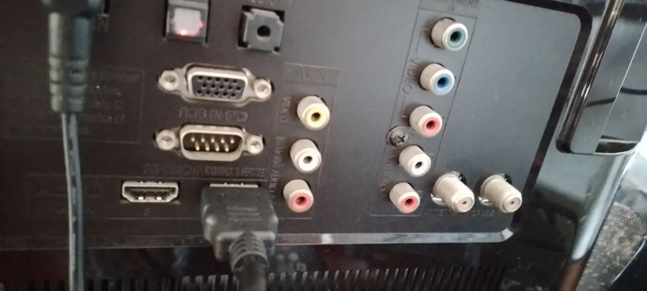 Tv lg  26 polegadas  só funciona  com  conversor  - Foto 3