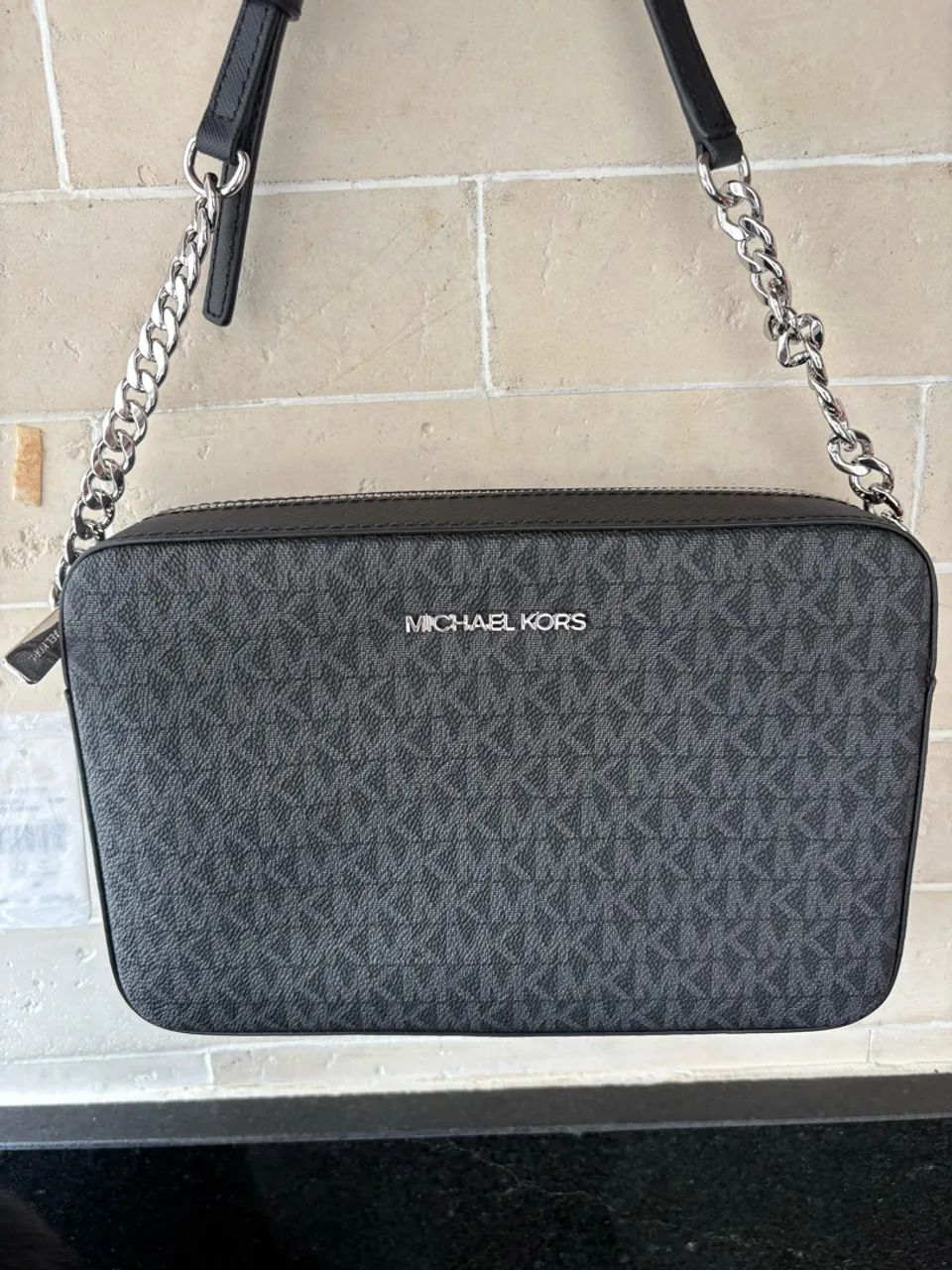 Bolsa Michael Kors - NOVA COM ETIQUETA (Comprada nos EUA) - Foto 3