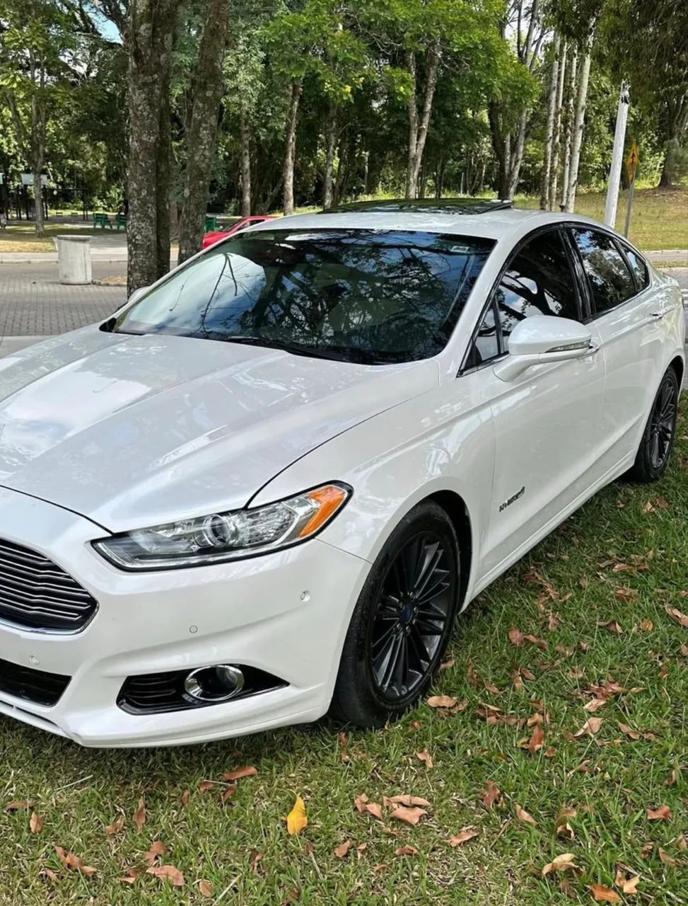 Ford Fusion Fusion Titanium 2.0 145cv Aut. (Híbrido) 2015