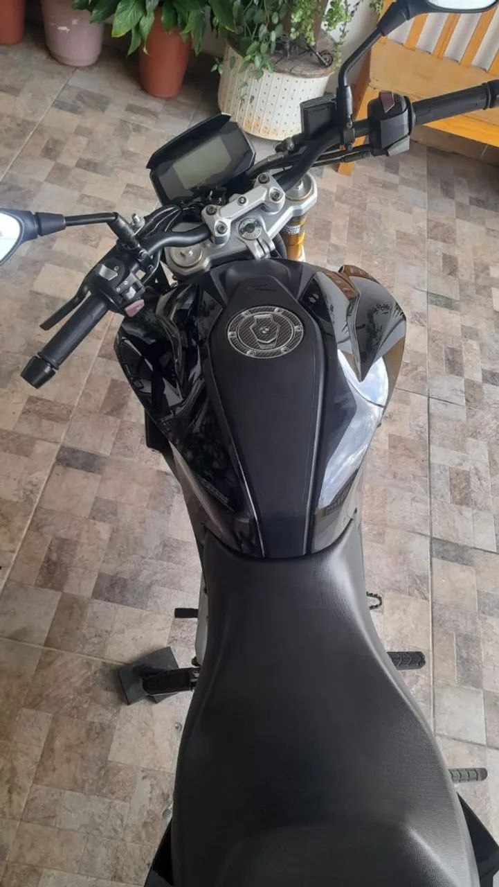 Vendo BMW G310R financiada Urgente  - Foto 2