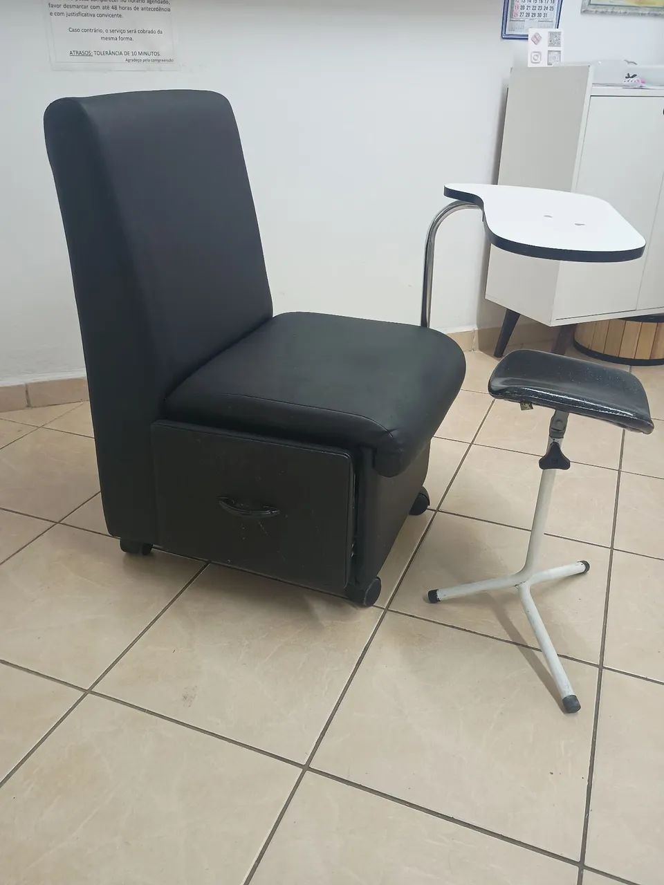 CIRANDINHA MANICURE E PEDICURE 