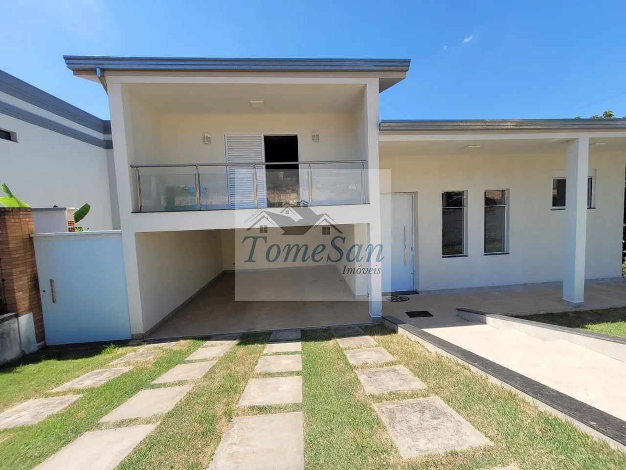 Morada dos Passaros - Casa em Condomínio de Alto padrão