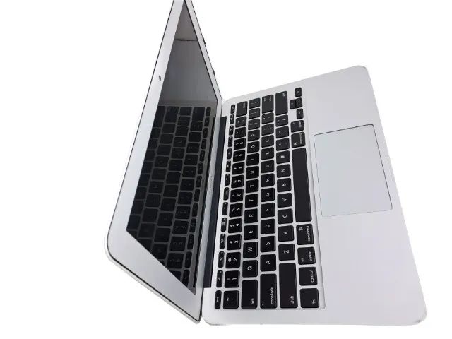 Apple MACBOOK AIR A1465 Core i5 - RAM 8GB - HD 256GB SSD - ANO