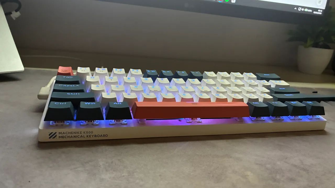 Teclado Gamer Machenike k500 b61 