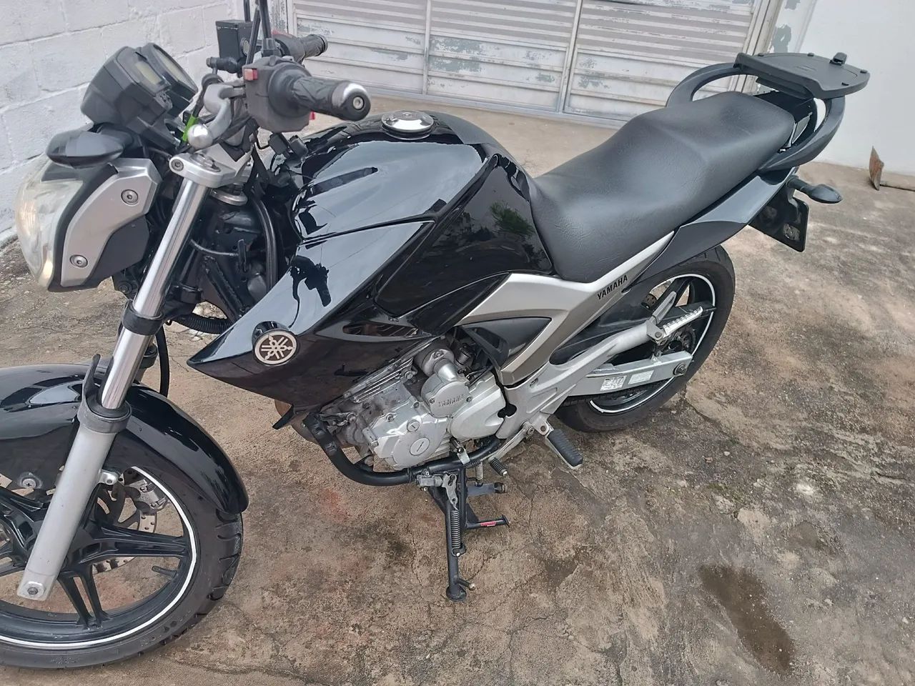 Fazer 250 2015 kM Baixo aceito troca - Foto 4