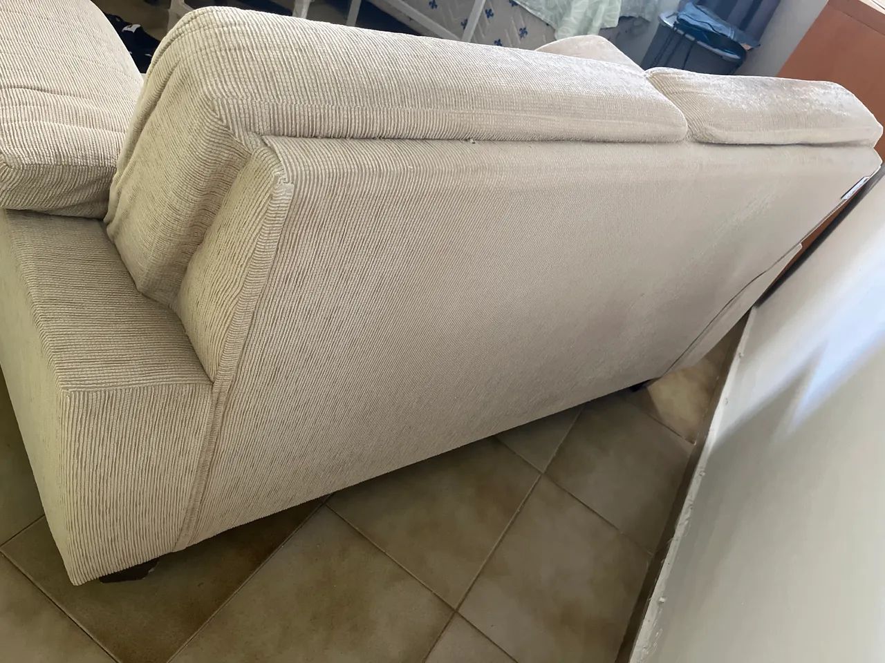 Sofá dois lugares - Foto 4