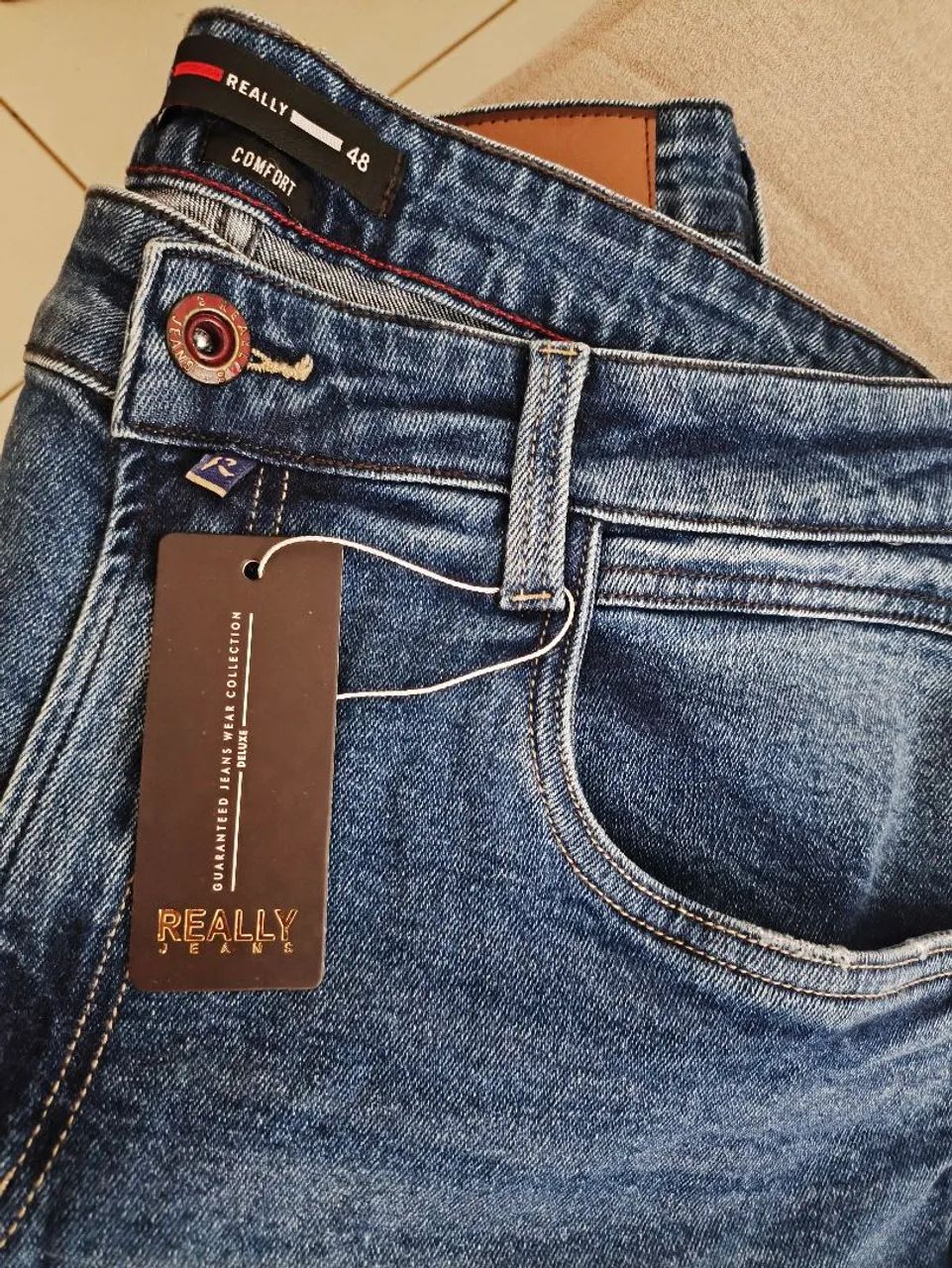 Calça jeans com elastano  - Foto 3