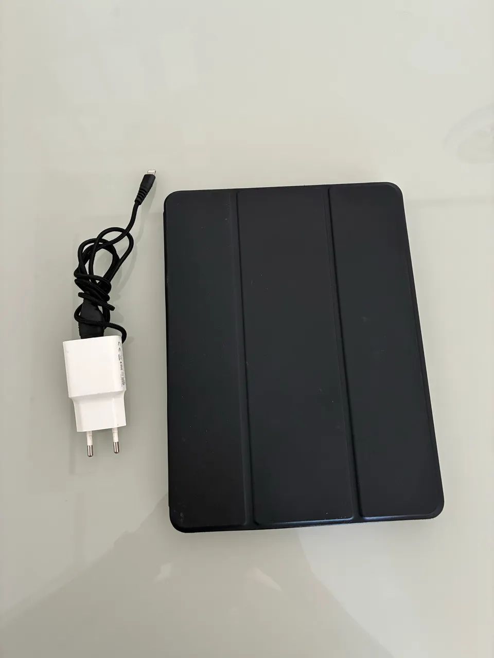 Tablet 10,2 pol , A1701,10x sem juros. - Foto 2